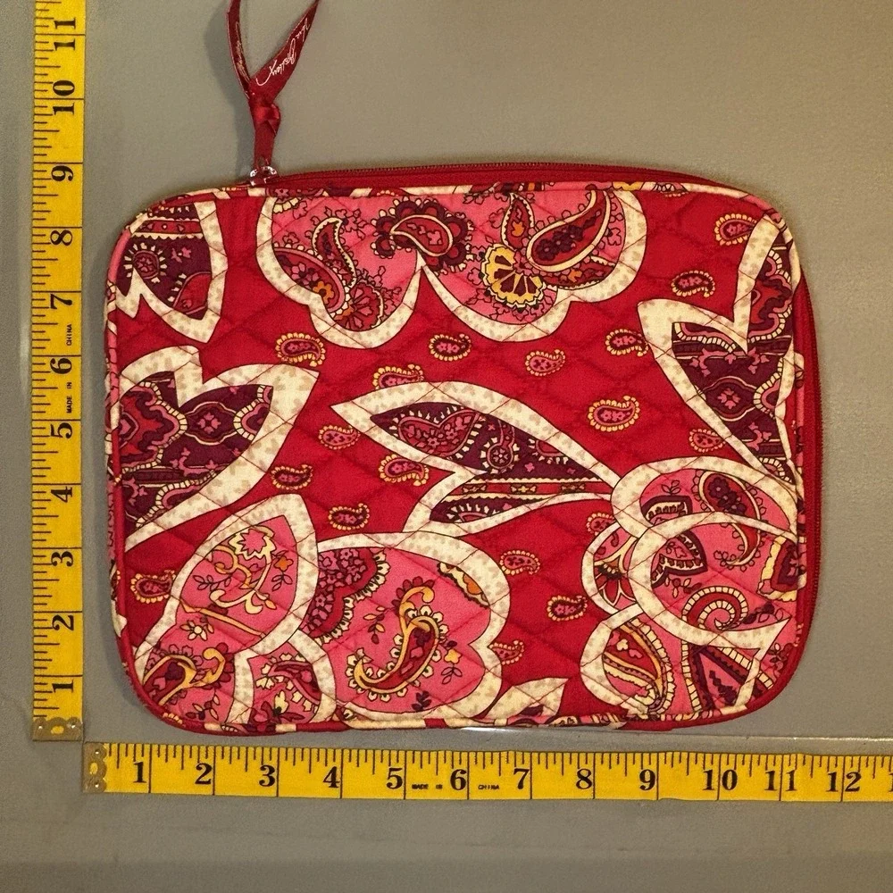 Vera Bradley Loves Me Red Quilted iPad case Ereader sleeve 10 1/2